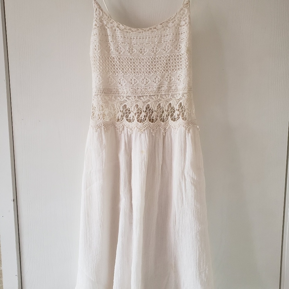 White sun dress with crochet top